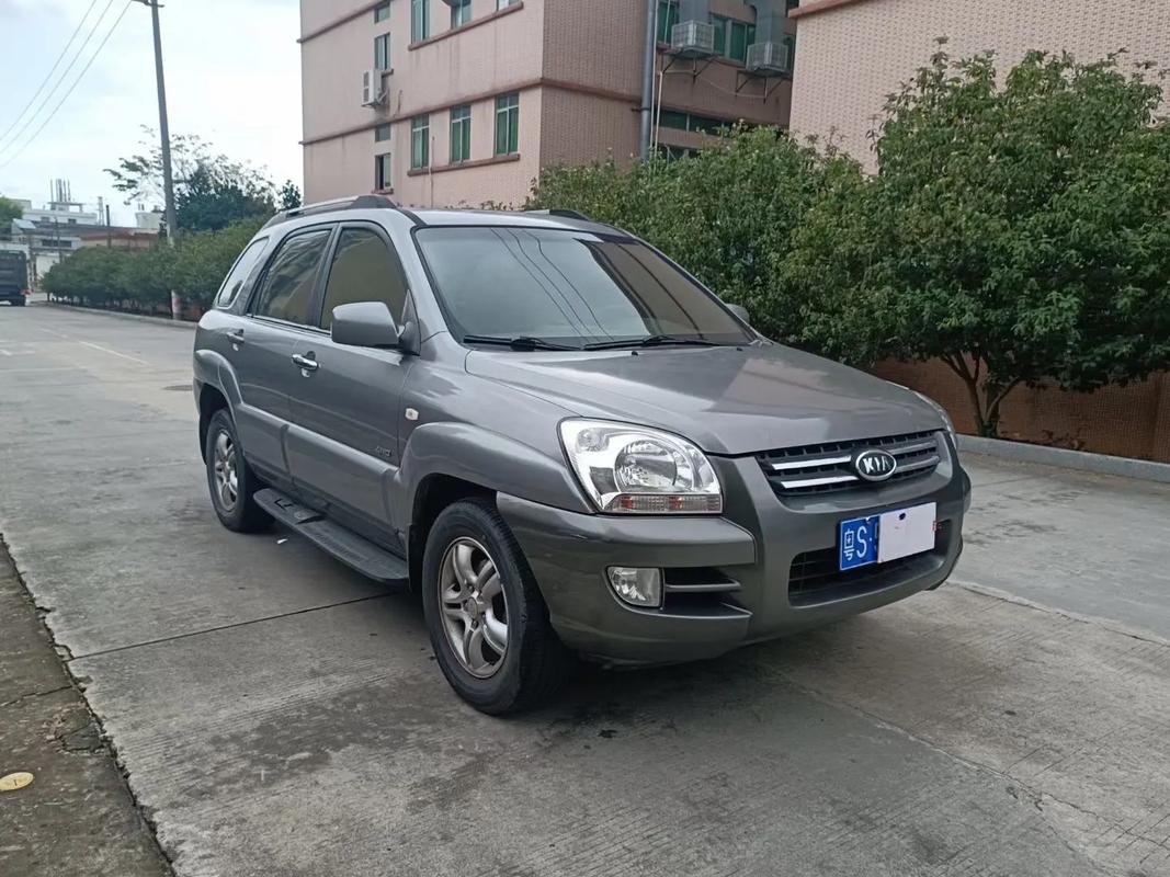 纯进口2006款起亚狮跑 2009款起亚狮跑