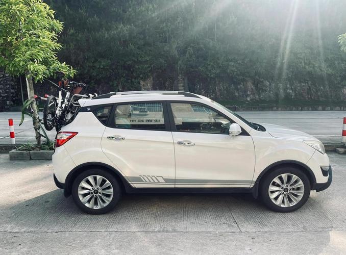 长安cs35suv手动挡价格／长安cs35手动高配多少钱一辆