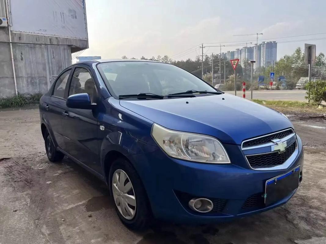 雪佛兰乐风尺寸长宽高多少(雪佛兰乐风14配置)