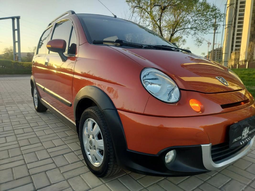 五菱乐驰图片 通用五菱乐驰12