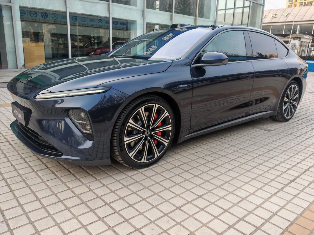 蔚来汽车et7价格及图片,蔚来et7简介