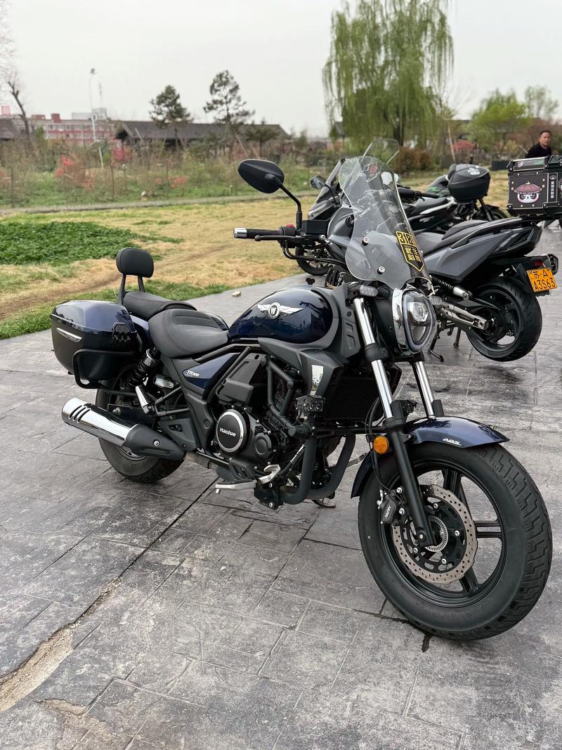 豪爵tr300摩托车/豪爵tr300摩托车油耗怎样?