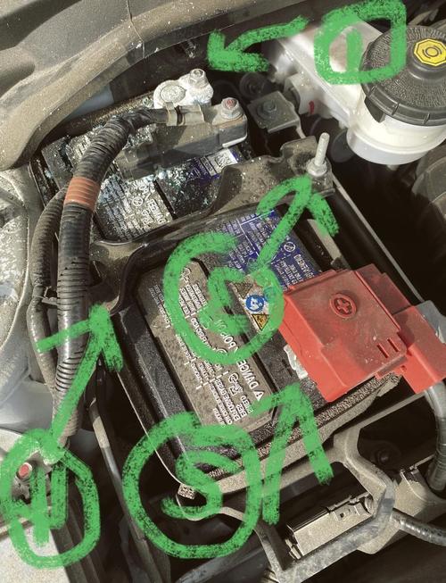 瑞风s7电瓶使用的什么电瓶,江淮瑞风s7更换电瓶如何复位