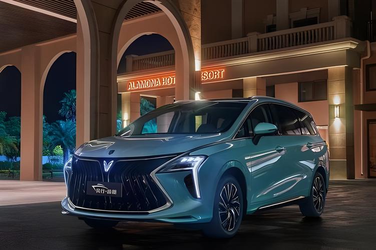 东风风行游艇逐浪版／东风风行巨浪