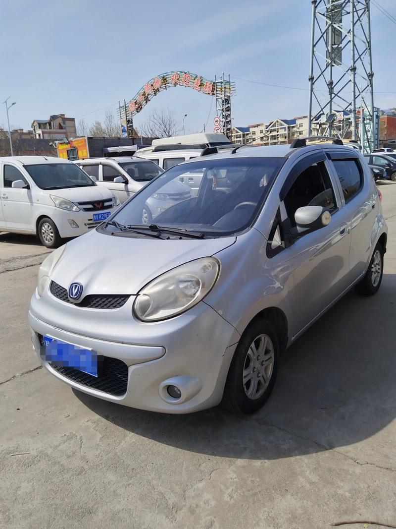 二手奔奔可以买吗(2手奔奔多少钱)