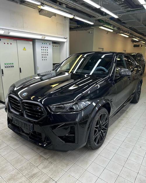 宝马x6m参数(宝马x6m参数配置)