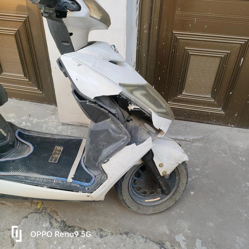 电动车试驾(电动车试驾如果客户摔了车怎么办呢)