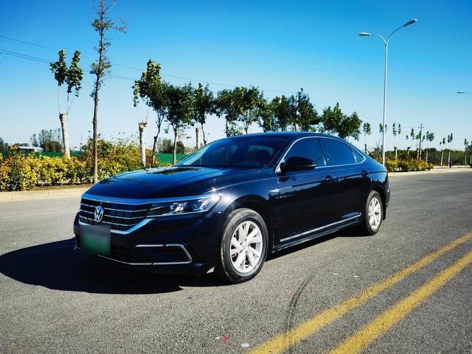 油电混合的汽车(10多万的油电混合的汽车)