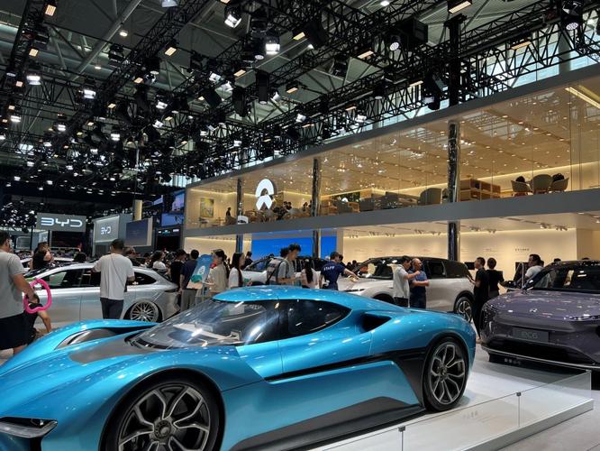 新能源汽车展览会／新能源汽车展览会图片