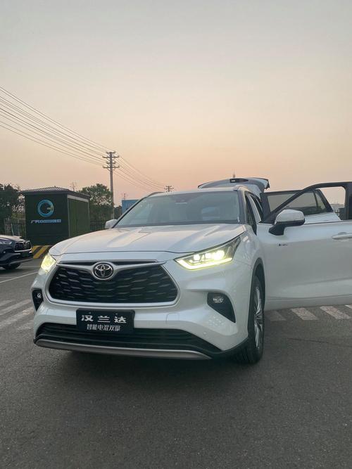 丰田汉兰达2020款多少钱／2021年丰田汉兰达新款
