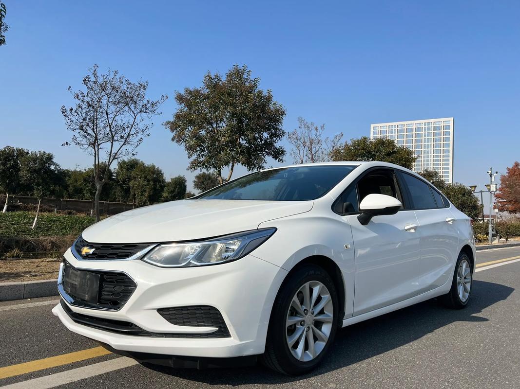 2016年的雪佛兰多少钱(2016年的雪佛兰经典款)