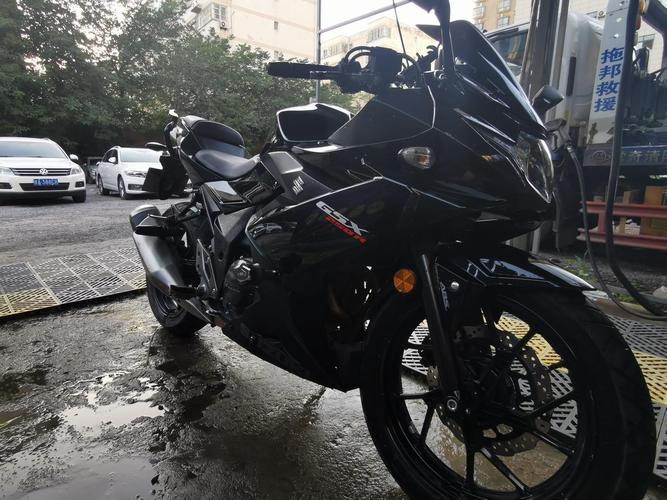 骑gsx250r丢人吗(gsx250r骑行感受)