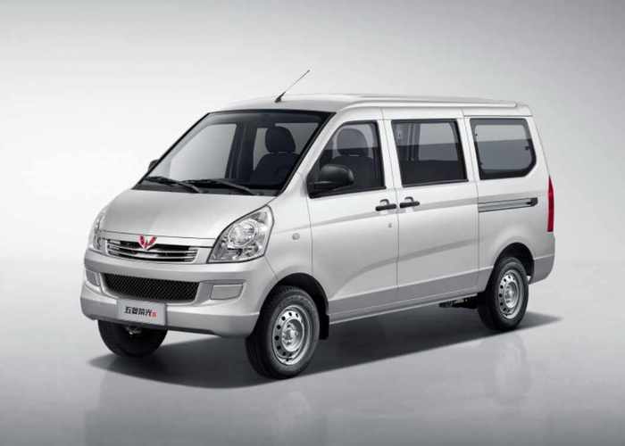 2022款五菱荣光s(2022款五菱荣光s价格)