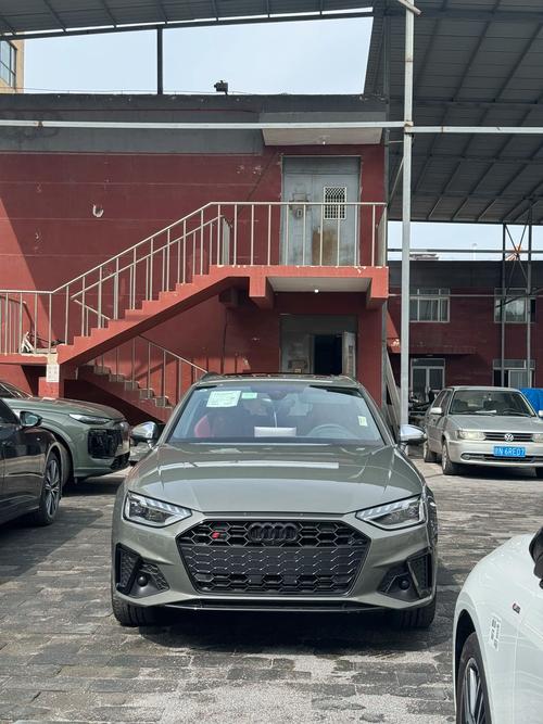 【奥迪s4普通人养得起吗,奥迪s4值不值得买】