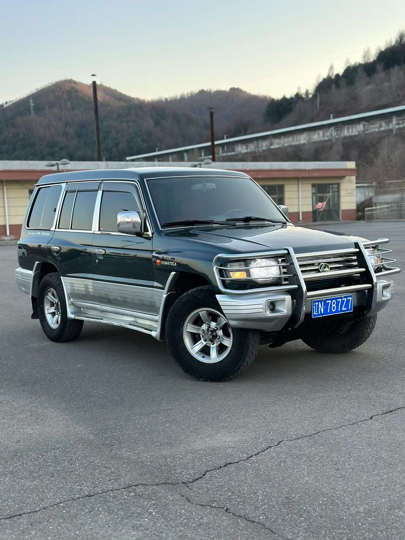 三菱黑金刚和猎豹黑金刚,三菱猎豹黑金刚多大排量