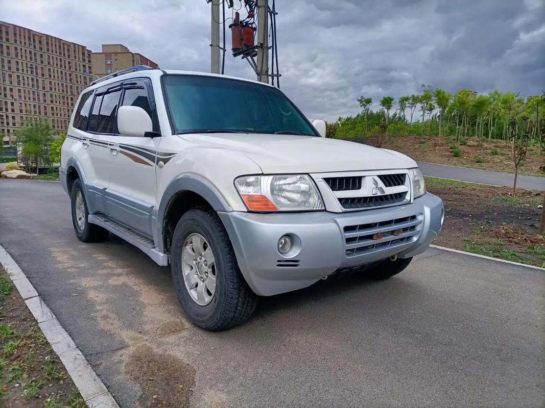 08年帕杰罗v73值得入手吗,08年的帕杰罗v73是进口的吗