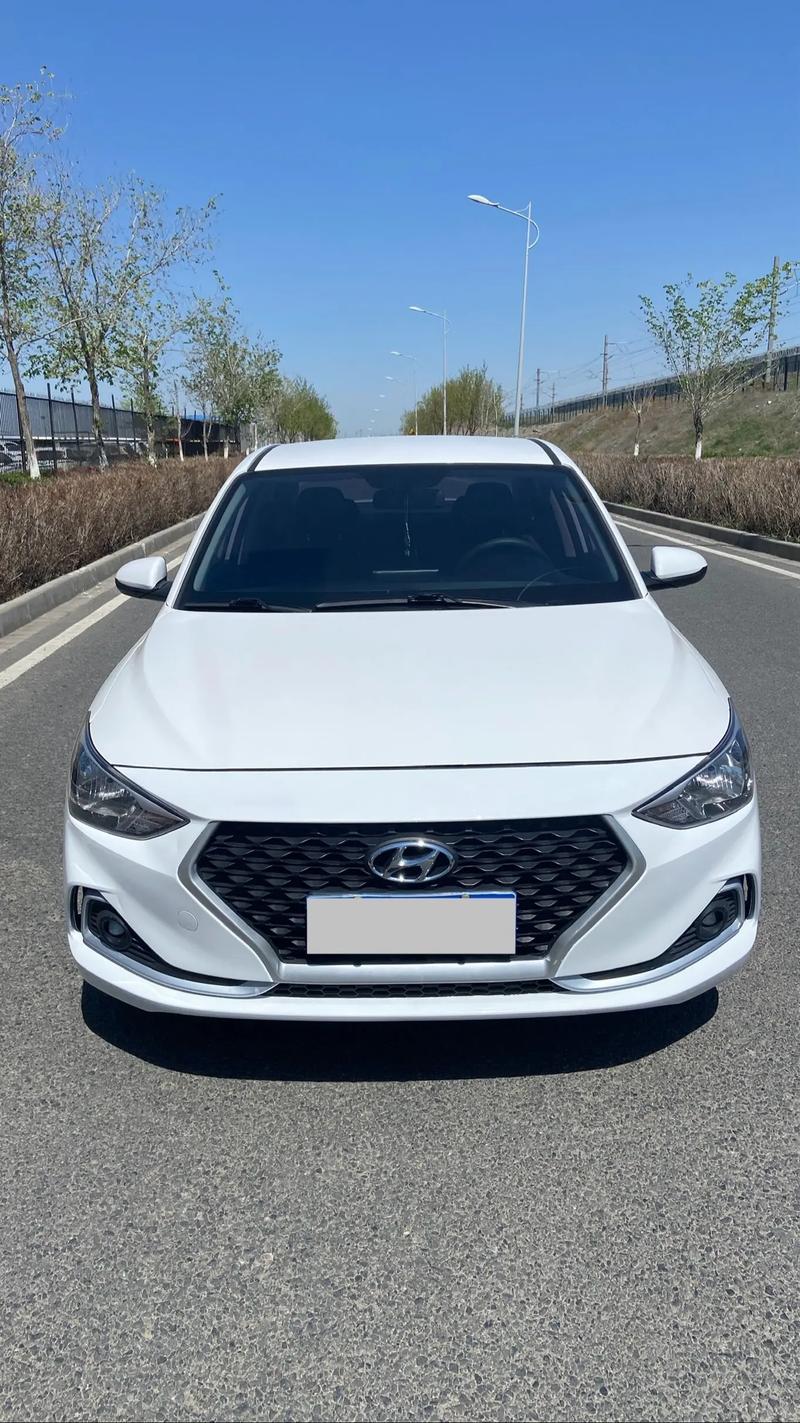 【现代悦动自动挡多少钱,现代悦动自动挡多少钱一台】