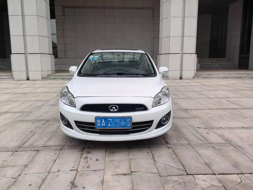 2014款长城c50图片,2014年的长城c50还值多少钱7万公里出过事故